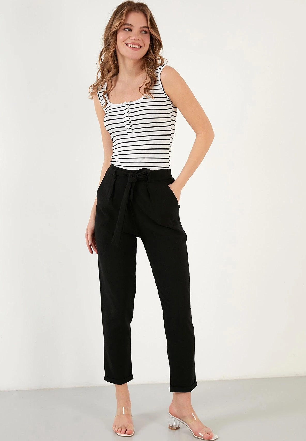LELA Broek - Black 4 LELA Broek - Black - Afbeelding 2