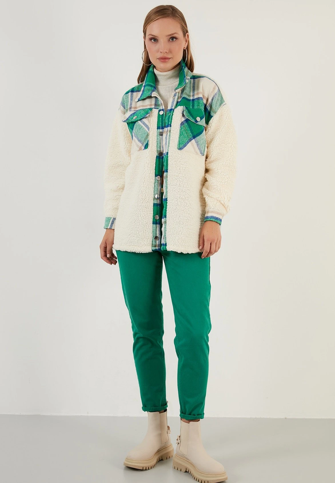 LELA Halflange Jas - Green 8 LELA Halflange Jas - Green - Afbeelding 6