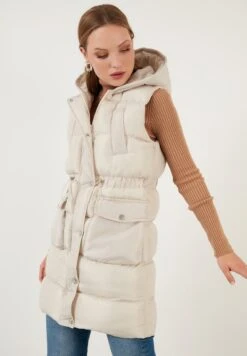 LELA Regular Fit - Bodywarmer - Stone 14 LELA Regular Fit - Bodywarmer - Stone -Lela 0f58afaeae5a441d80131e936178f28c