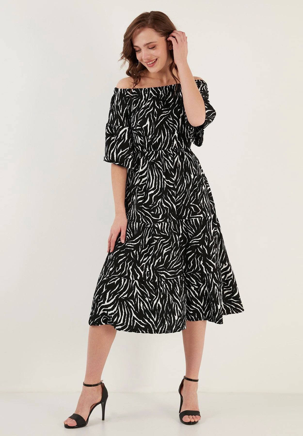 LELA Slim Fit - Jurk - Metallic Black 3 LELA Slim Fit - Jurk - Metallic Black