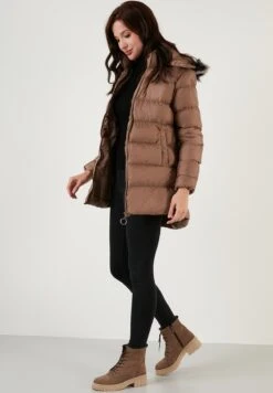 LELA Winterjas - Mink Color -Lela 13bfd8a502b94b7cb5528c7b79d1ef91