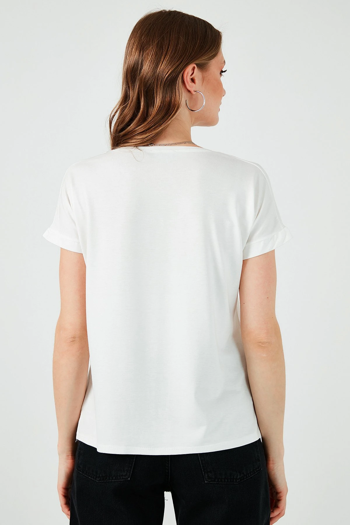 LELA V Neck- T-Shirt Basic - Ecru 6 LELA V Neck- T-Shirt Basic - Ecru - Afbeelding 4