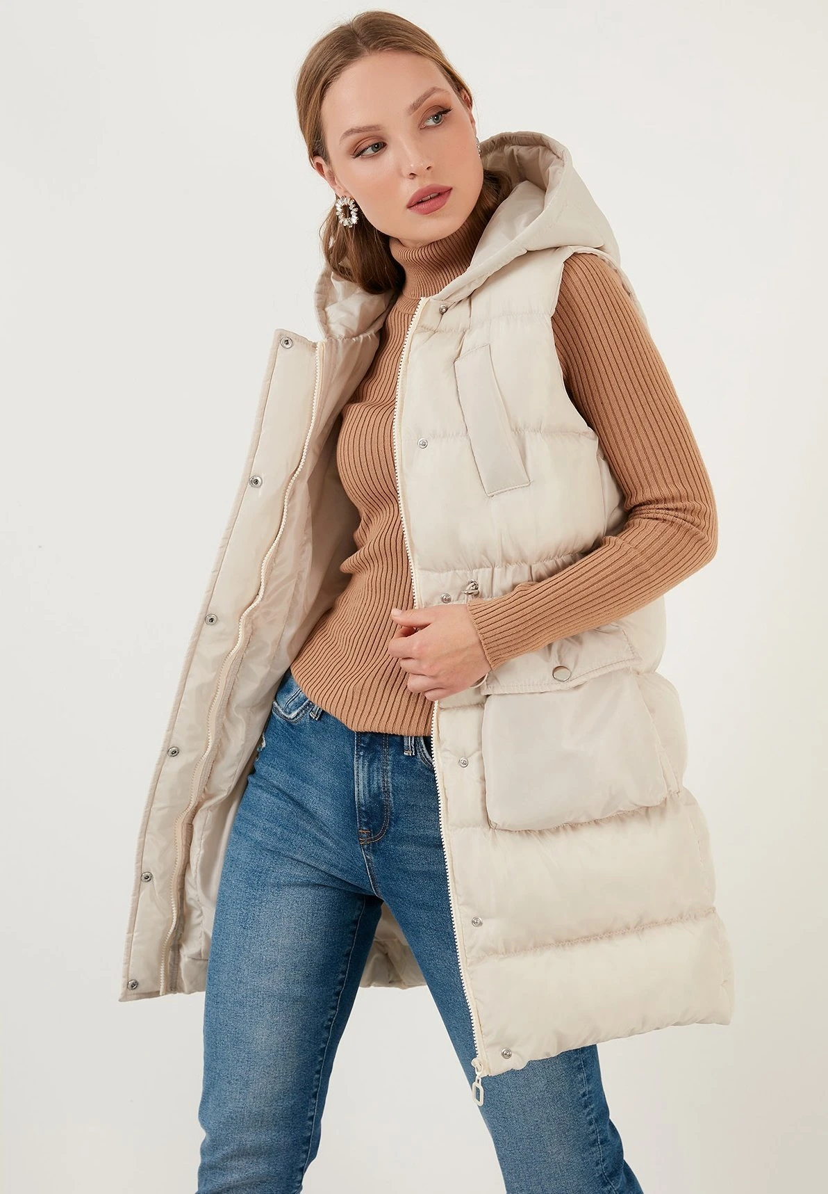 LELA Regular Fit - Bodywarmer - Stone 6 LELA Regular Fit - Bodywarmer - Stone - Afbeelding 4