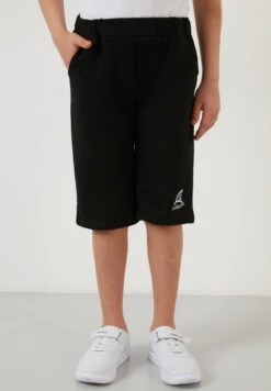 LELA Regular Fit - Shorts - White 12 LELA Regular Fit - Shorts - White -Lela 1b4a6ffa0580403087f3fb82d51f82a0