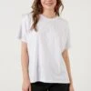 LELA Crew Neck- T-Shirt Basic - White 2 LELA Crew Neck- T-Shirt Basic - White -Lela 1fe0442ce4bb4f478510fcff4e3e7015