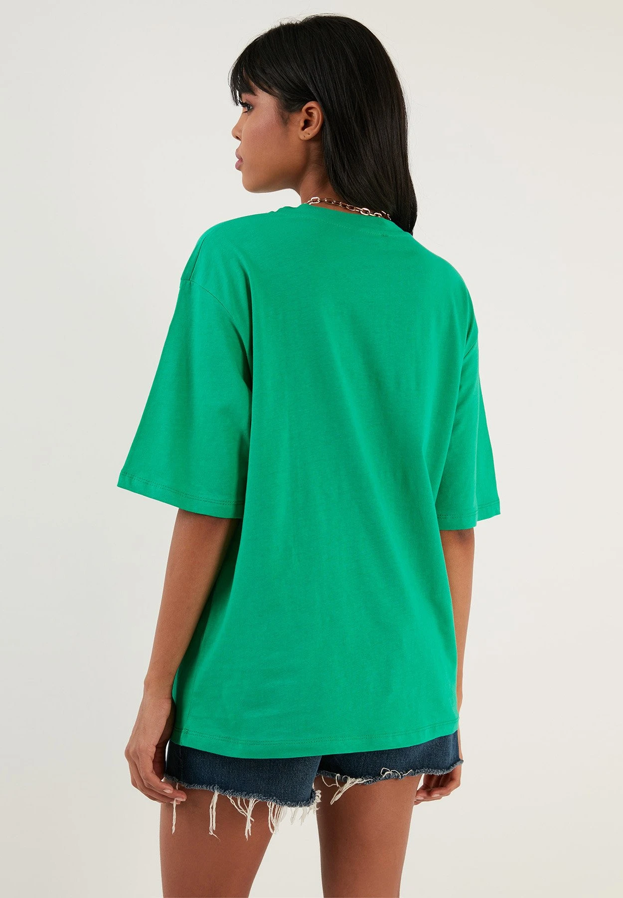 LELA Loose Fit - T-Shirt Basic - Benetton Color 5 LELA Loose Fit - T-Shirt Basic - Benetton Color - Afbeelding 3