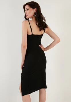 LELA Jurk - Black -Lela 2b56f45ae5224825b1ed74649adc2e1b