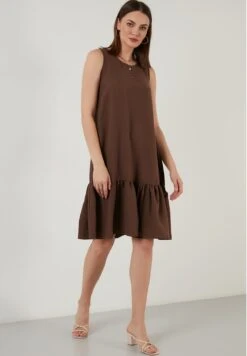 LELA Regular Fit- Jurk - Brown -Lela 2e558e9300bc4281a5340b69d7e44c9e