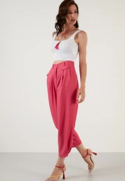 Lela -Lela 2f47b1602e024b4ab2e0b4759a15efbc