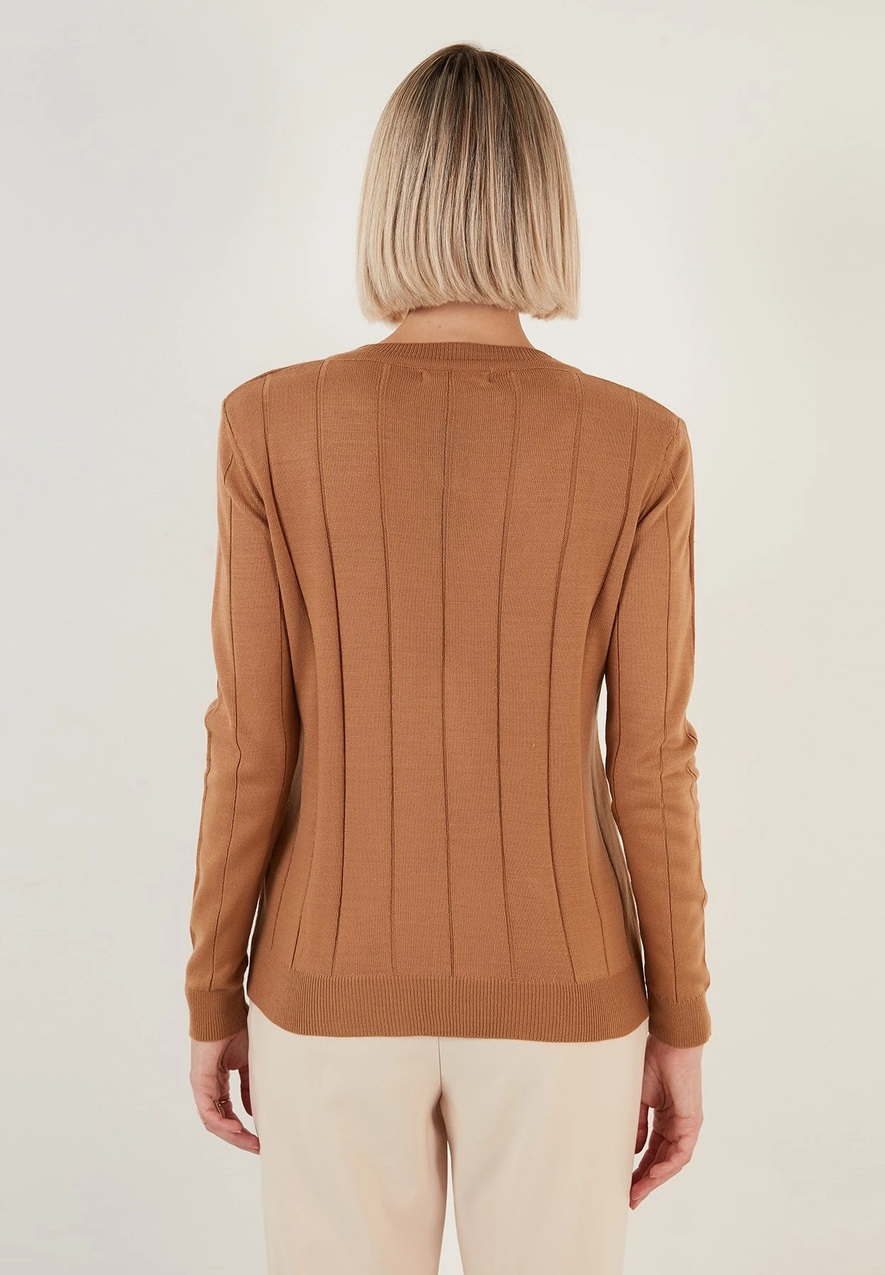 LELA Regular Fit - Trui - Caramel 4 LELA Regular Fit - Trui - Caramel - Afbeelding 2