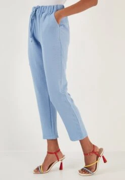 LELA Regular Fit - Broek - Baby Blue -Lela 3d98d9850b8d4b129616d8d28fe9c8b7