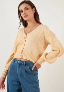 LELA Vest - Mustard 15 LELA Vest - Mustard -Lela 41b1f42cde7f4170b2b24e4ed2cb08ba