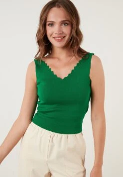 LELA Regular Fit - Top - Benetton Color -Lela 46a4b045374f4c0e9b893816beec718b
