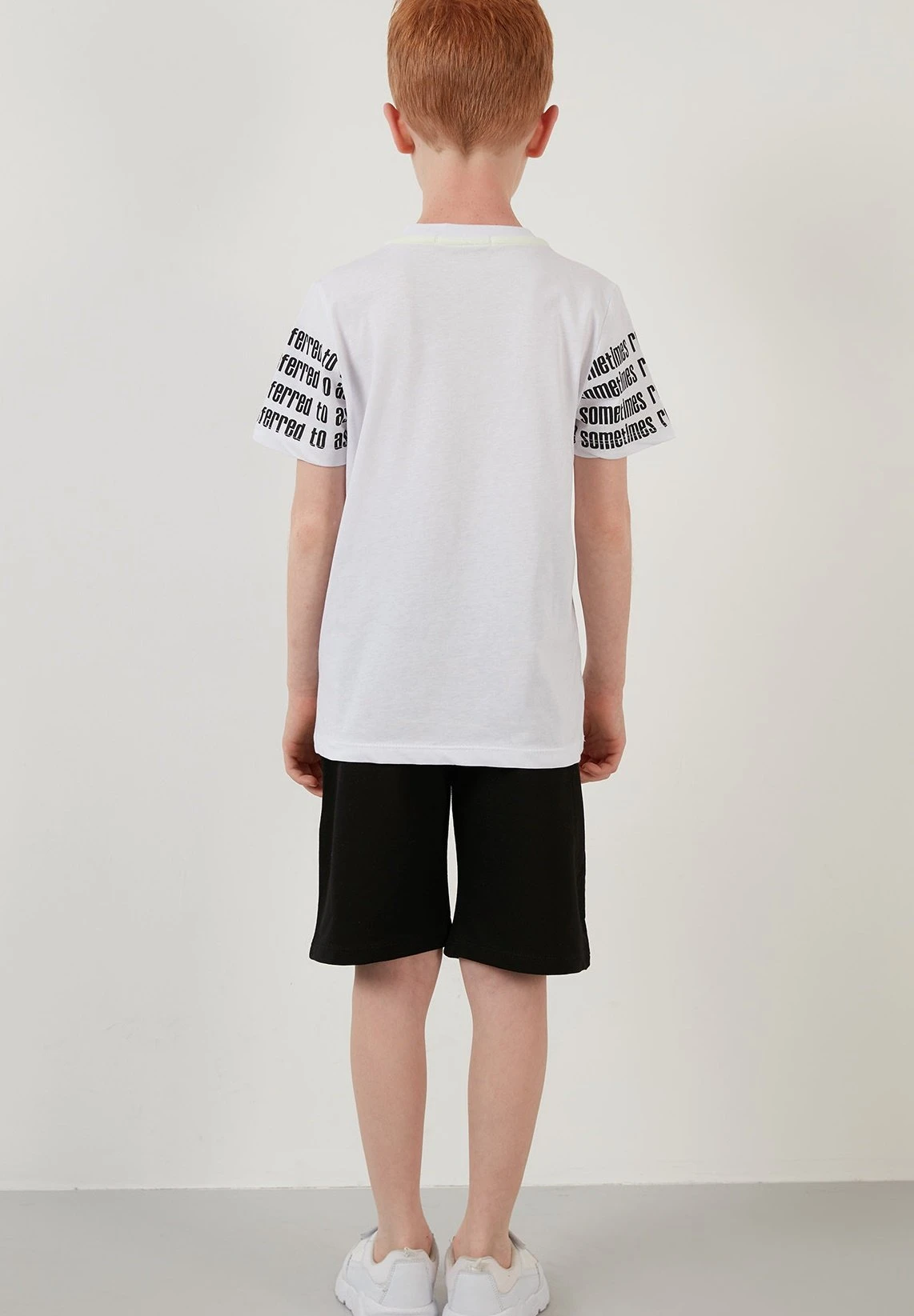 LELA Regular Fit Shorts And T-Shirt - Shorts - White 4 LELA Regular Fit Shorts And T-Shirt - Shorts - White - Afbeelding 2