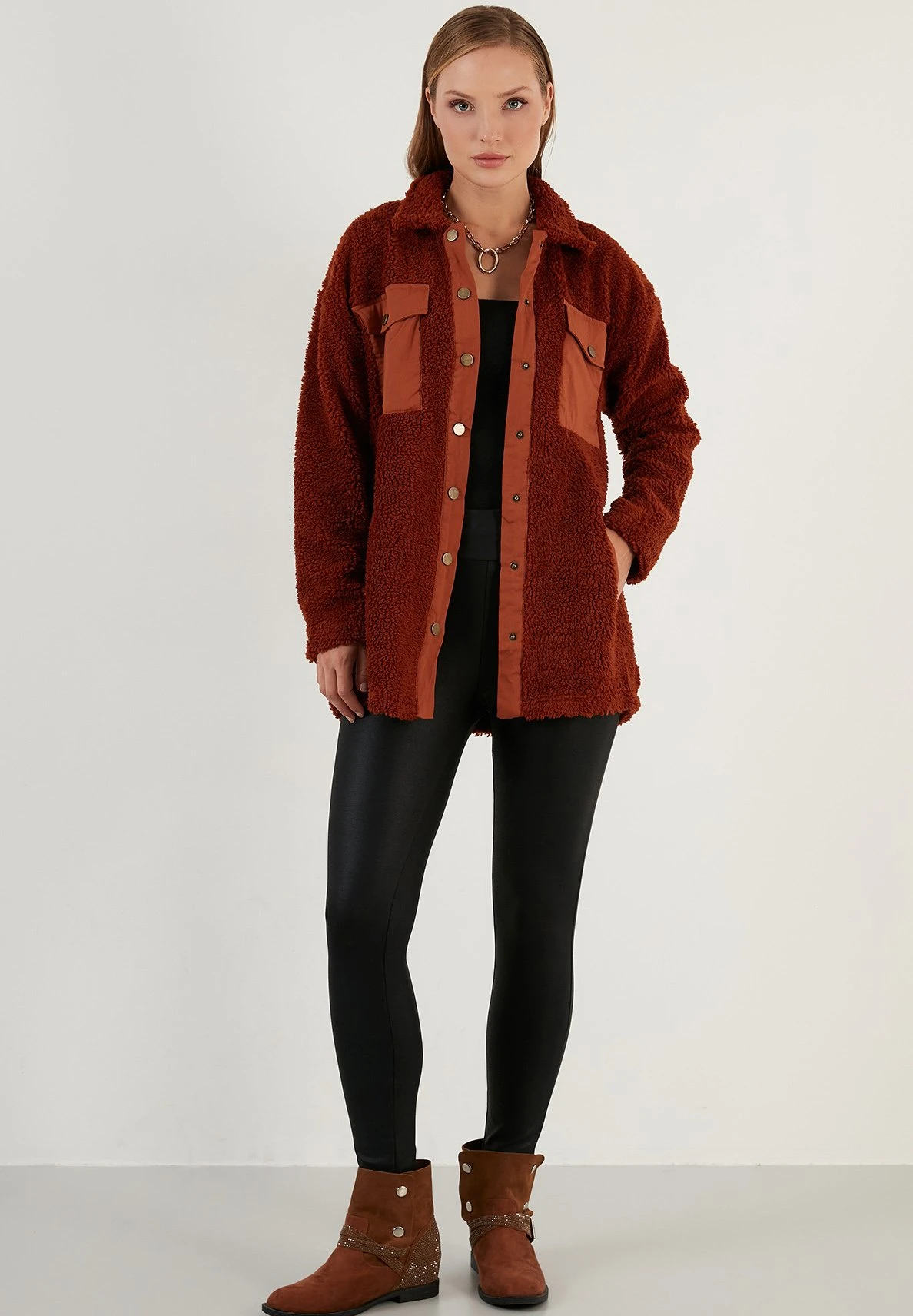 LELA Loose Fit - Fleecejas - Snuff Colored 4 LELA Loose Fit - Fleecejas - Snuff Colored - Afbeelding 2