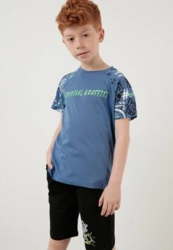 LELA Regular Fit T-Shirt And Shorts - Trainingspak - Royal Blue/Black/Light Green -Lela 4e93c6cac895456495a0ba8104087e3d