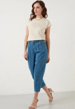 LELA Regular Fit - T-Shirt Print - Stone Colored 7 LELA Regular Fit - T-Shirt Print - Stone Colored -Lela 527dfcd1f6084d4da19514edf3562109