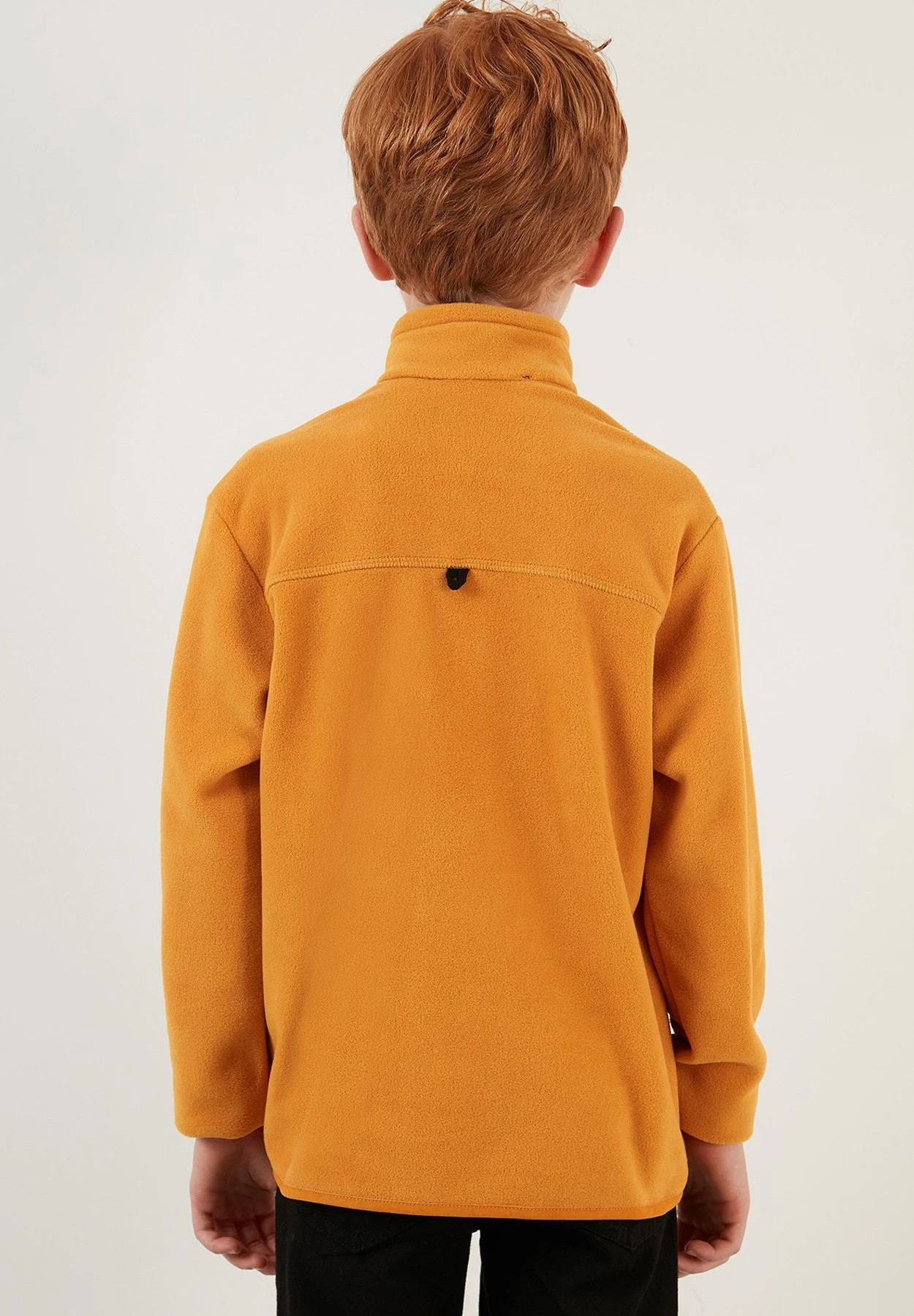 LELA Fleece Trui - Mustard 4 LELA Fleece Trui - Mustard - Afbeelding 2