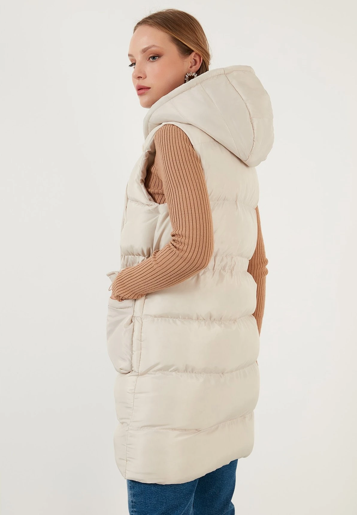 LELA Regular Fit - Bodywarmer - Stone 5 LELA Regular Fit - Bodywarmer - Stone - Afbeelding 3