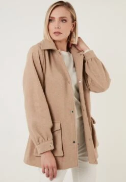 LELA Regular Fit - Trenchcoat - Light Brown -Lela 6699f66c85104b268d2117080774cab2