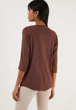 LELA Crew Neck- Longsleeve - Brown -Lela 71f67ed5cfe6423ca7f8f4c8c8ca2f67