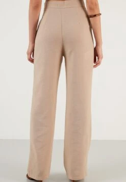 LELA Regular Fit - Broek - Light Brown 8 LELA Regular Fit - Broek - Light Brown -Lela 72fae6494bbb4ee38fa91de18270f14f