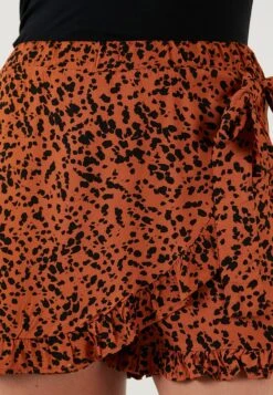 LELA Regular Fit - Shorts - Orange 11 LELA Regular Fit - Shorts - Orange -Lela 7537aa3375164626bc44510f2517902a