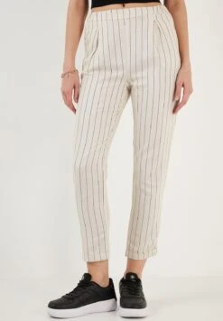 Lela 23 LELA Slim Fit - Broek - Ecru