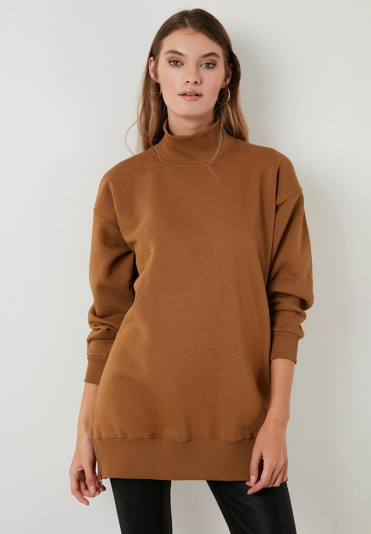 LELA Sweater - Camel 3 LELA Sweater - Camel