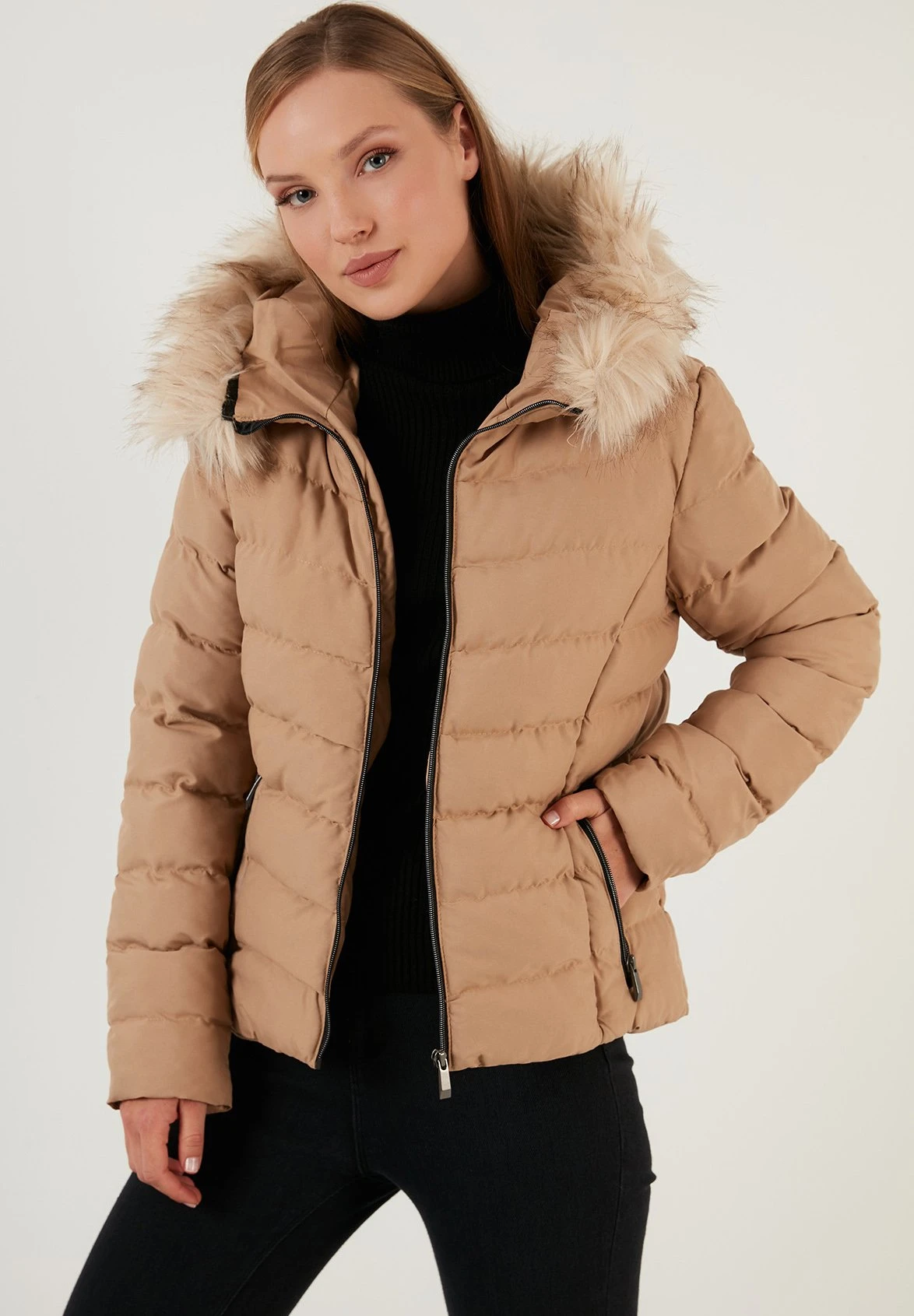 LELA Inflatable- Winterjas - Light Brown 9 LELA Inflatable- Winterjas - Light Brown - Afbeelding 7