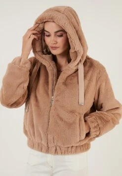 LELA Jas - Snuff Colored