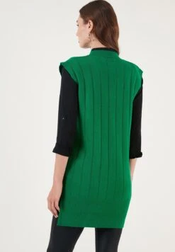 LELA Regular Fit - T-Shirt Basic - Benetton 9 LELA Regular Fit - T-Shirt Basic - Benetton -Lela 853cce3756a6405db7efac7f6020045b