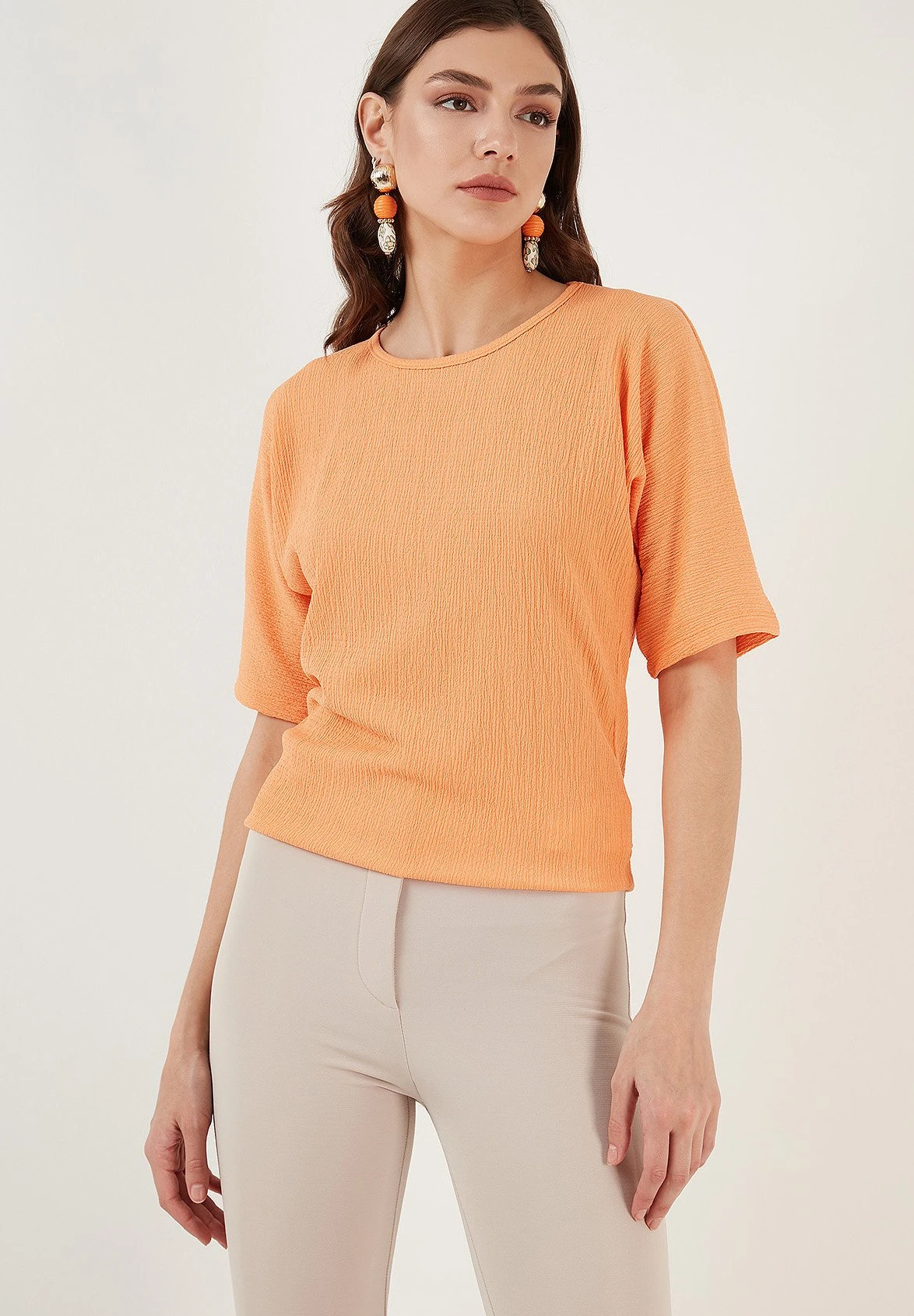 LELA Regular Fit - T-Shirt Basic - Light Orange 3 LELA Regular Fit - T-Shirt Basic - Light Orange