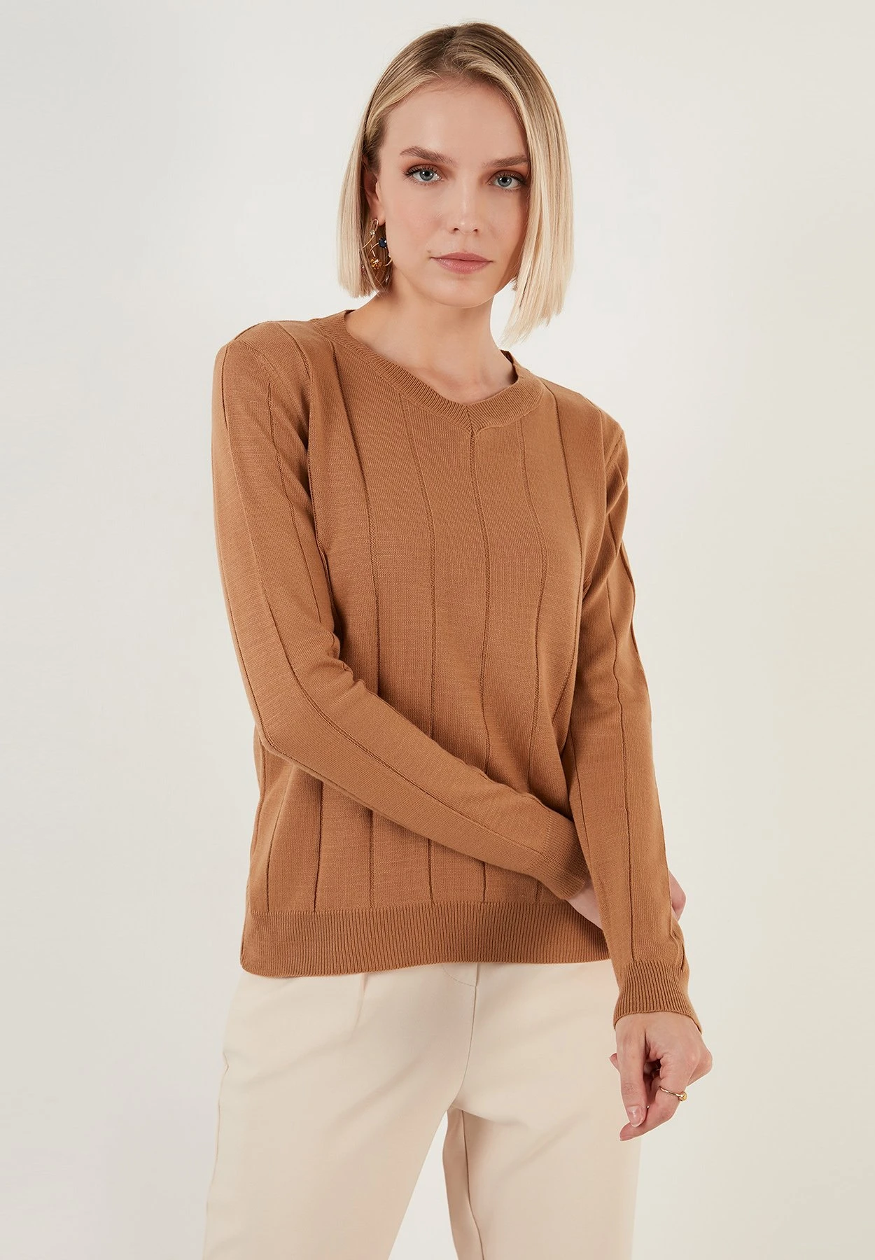 LELA Regular Fit - Trui - Caramel 9 LELA Regular Fit - Trui - Caramel - Afbeelding 7