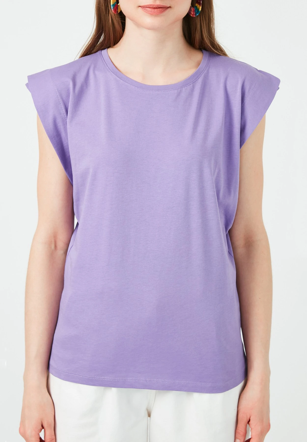LELA Crew Neck - T-Shirt Basic - Lilac 3 LELA Crew Neck - T-Shirt Basic - Lilac