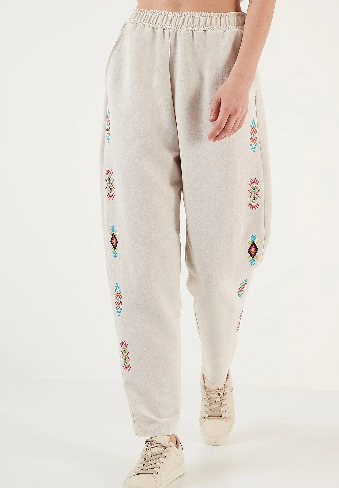 LELA Regular Fit - Trainingsbroek - Beige 3 LELA Regular Fit - Trainingsbroek - Beige