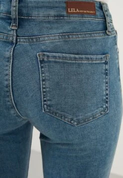 LELA Slim Fit - Jeans Skinny Fit - Light Blue -Lela a6b17a77a788432481c4b0a464e2fc3c