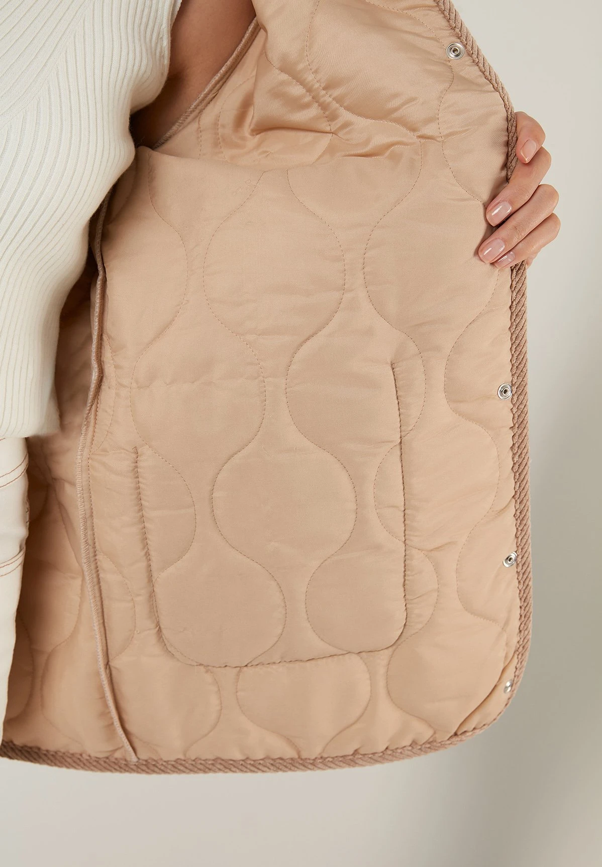 LELA Regular Fit - Winterjas - Beige 6 LELA Regular Fit - Winterjas - Beige - Afbeelding 4