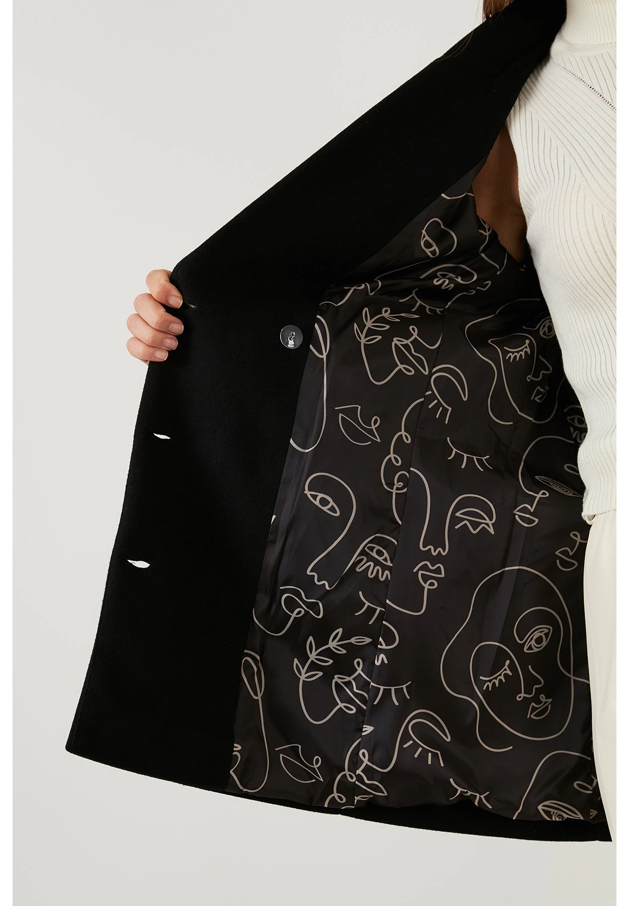 LELA Halflange Jas - Black 6 LELA Halflange Jas - Black - Afbeelding 4