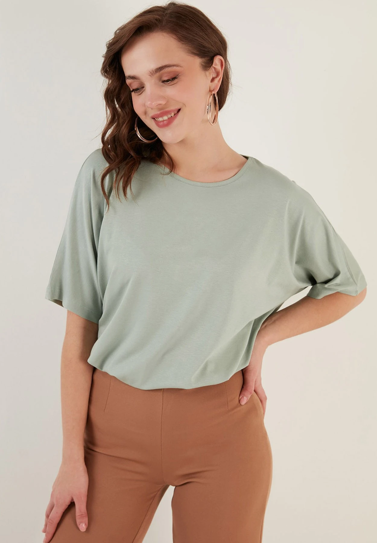 LELA Loose Fit - Blouse - Almond Green 6 LELA Loose Fit - Blouse - Almond Green - Afbeelding 4