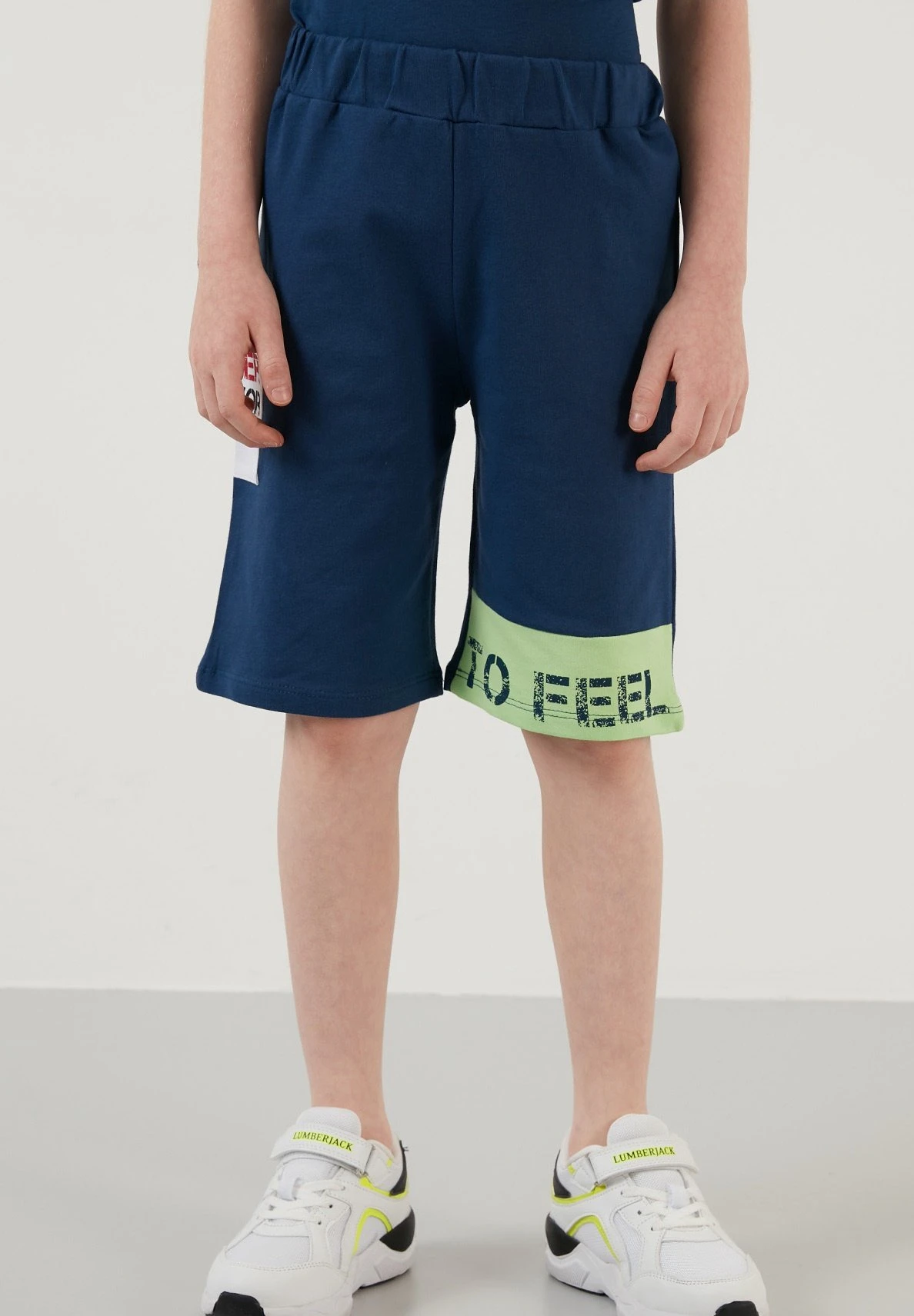 LELA Regular Fit T-Shirt And Shorts - Trainingspak - Dark Blue/Light Green 5 LELA Regular Fit T-Shirt And Shorts - Trainingspak - Dark Blue/Light Green - Afbeelding 3