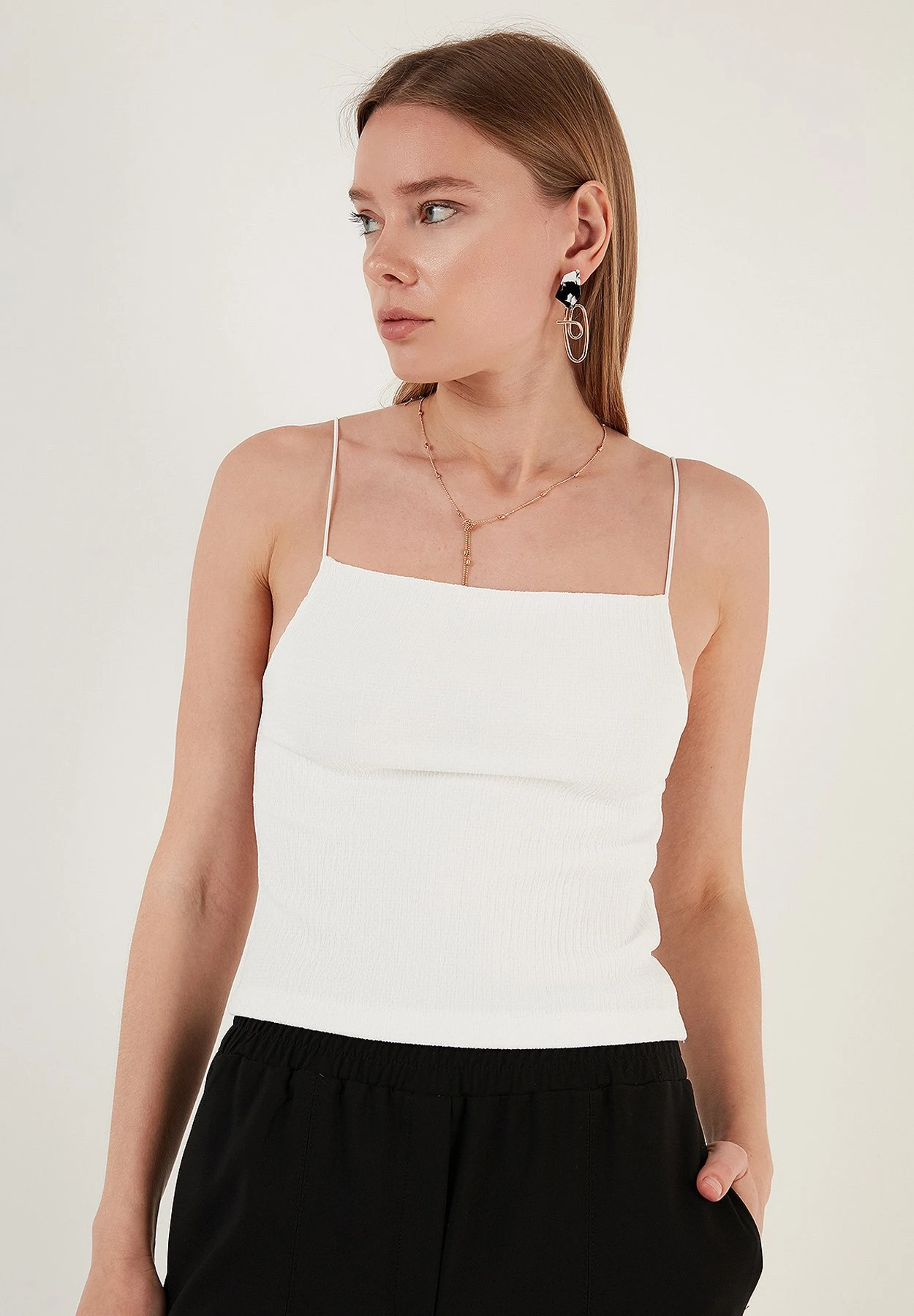 LELA Slim Fit - Top - White 3 LELA Slim Fit - Top - White