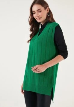 LELA Regular Fit - T-Shirt Basic - Benetton 10 LELA Regular Fit - T-Shirt Basic - Benetton -Lela ae3f4d9cf17743baa3399be18bec670a