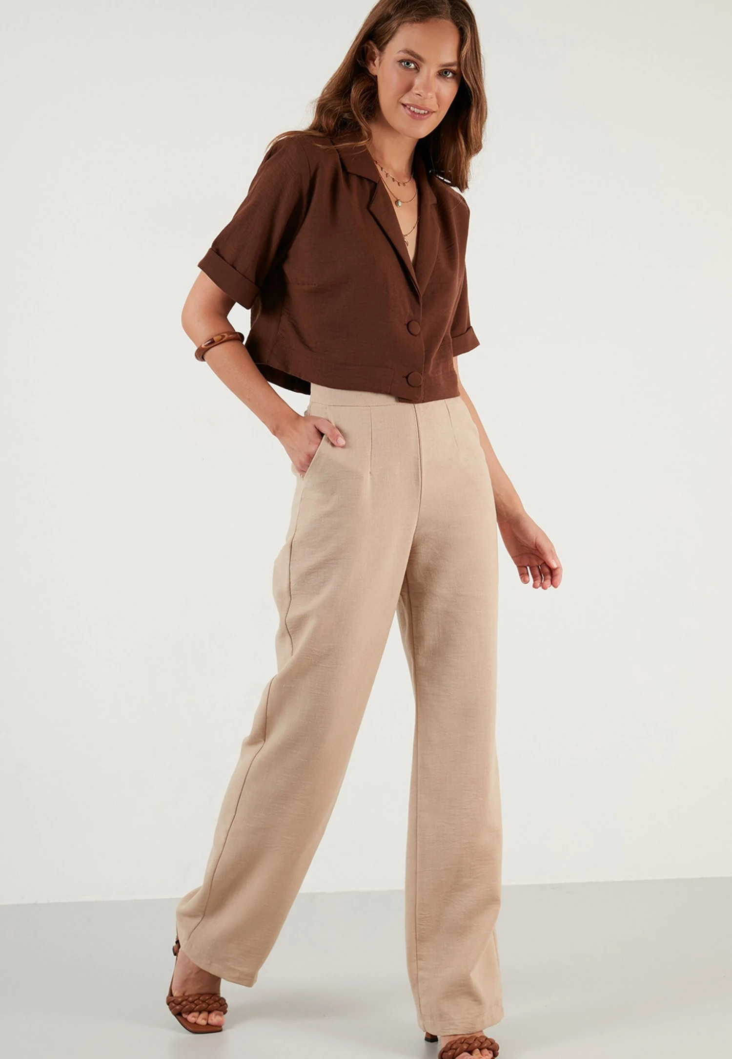 LELA Regular Fit - Broek - Light Brown 4 LELA Regular Fit - Broek - Light Brown - Afbeelding 2