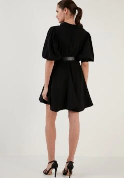 LELA Regular Fit - Blousejurk - Black -Lela b97f9125b6e8416db4a3a452747b1647