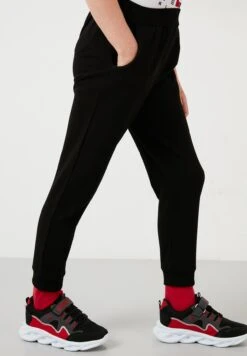 LELA Regular Fit - Trainingspak - Purple -Lela bc542ff02da440329b3d9dc4f1f50521