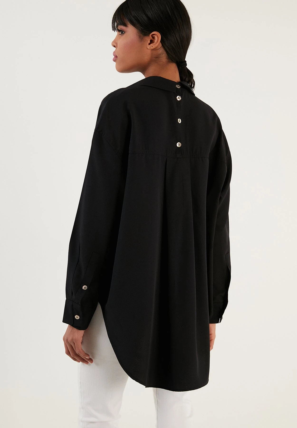 LELA Loose Fit - Overhemdblouse - Black 5 LELA Loose Fit - Overhemdblouse - Black - Afbeelding 3