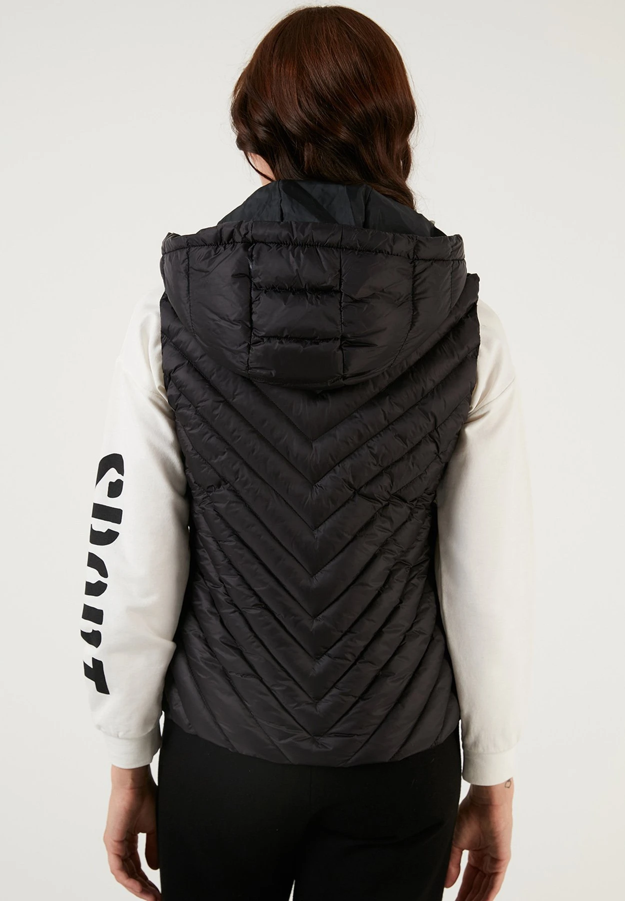 LELA Regular Fit - Bodywarmer - Black 4 LELA Regular Fit - Bodywarmer - Black - Afbeelding 2