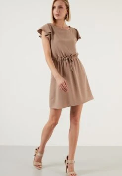 LELA Regular Fit - Jurk - Light Brown -Lela c6411ca452fa40e2a5ec0c1066c2da45