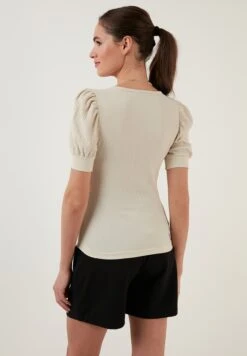 LELA Slim Fit - Blouse - Stone 10 LELA Slim Fit - Blouse - Stone -Lela c7b810fb62334fe4af7ff9aa51f21370